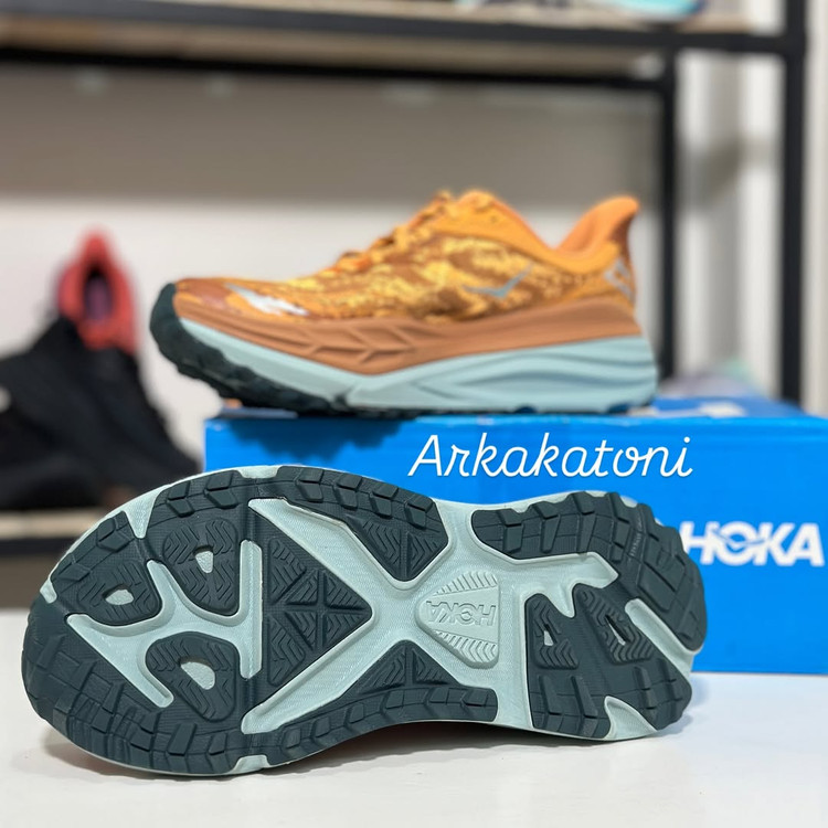 کفش طبیعتگردی و شهری HOKA Stinson 7 اورجینال — بالشتک زیاد، پایداری عالی و مناسب هر مسیر