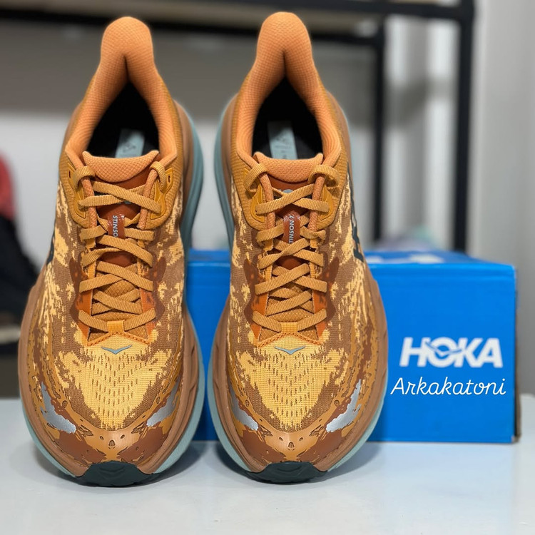 کفش طبیعتگردی و شهری HOKA Stinson 7 اورجینال — بالشتک زیاد، پایداری عالی و مناسب هر مسیر